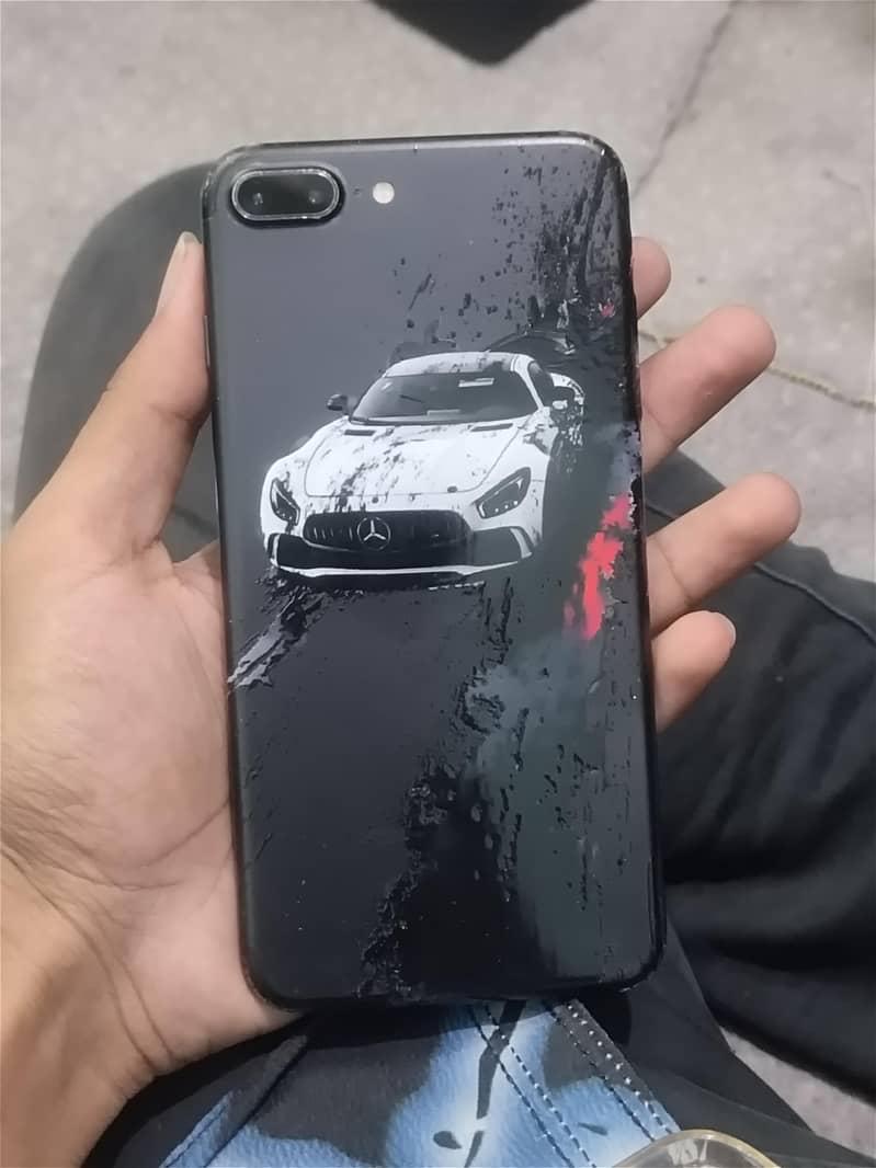 Apple iPhone 7 Plus 0