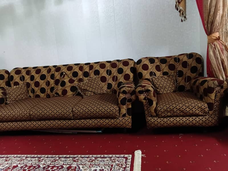 5 seater sof 0
