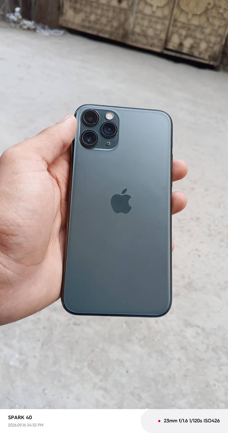 Apple iPhone 11 Pro 0