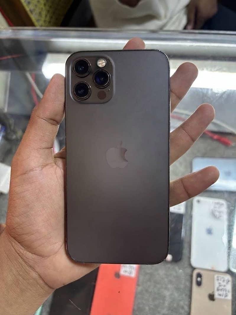 Apple iPhone 12 Pro 0