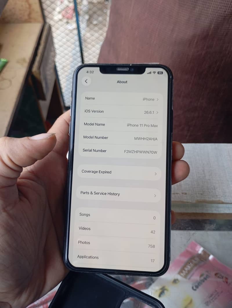 Apple iPhone 11 Pro Max 5