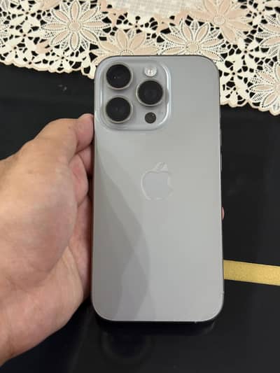 Apple iPhone 16 Pro 256 GB Factory Unlocked