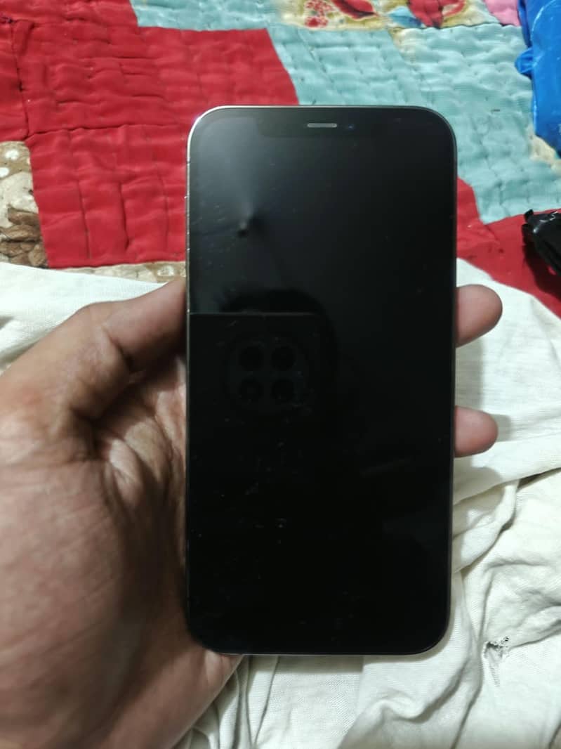 Apple iPhone 12 Pro 1