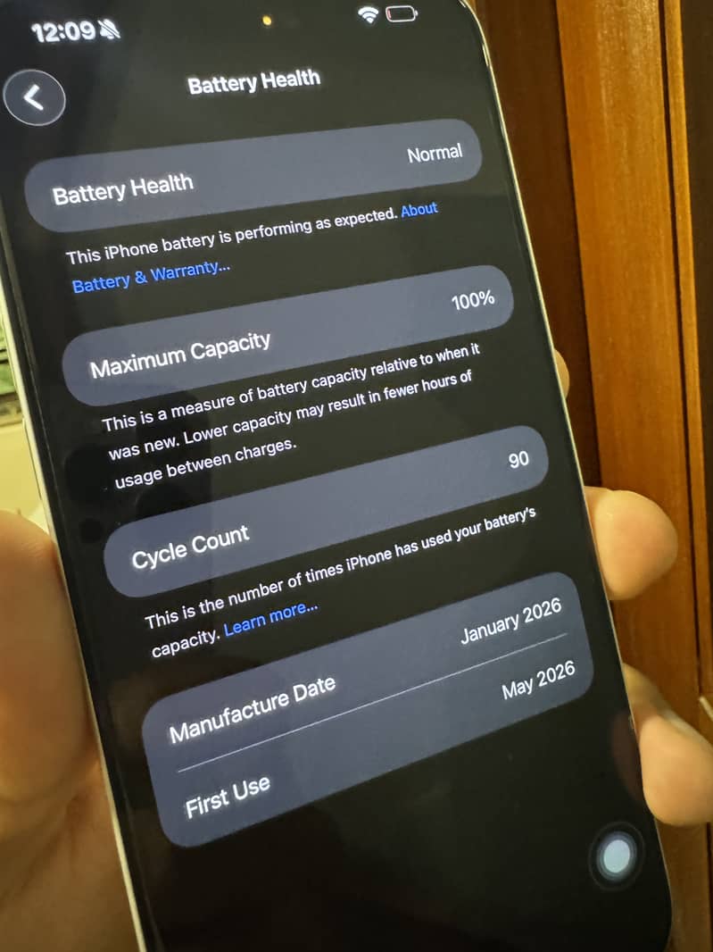 Apple iPhone 17 Pro Max 5