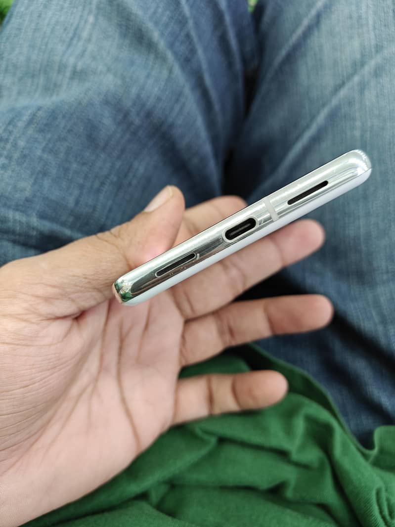 Google Pixel 7 Pro 2