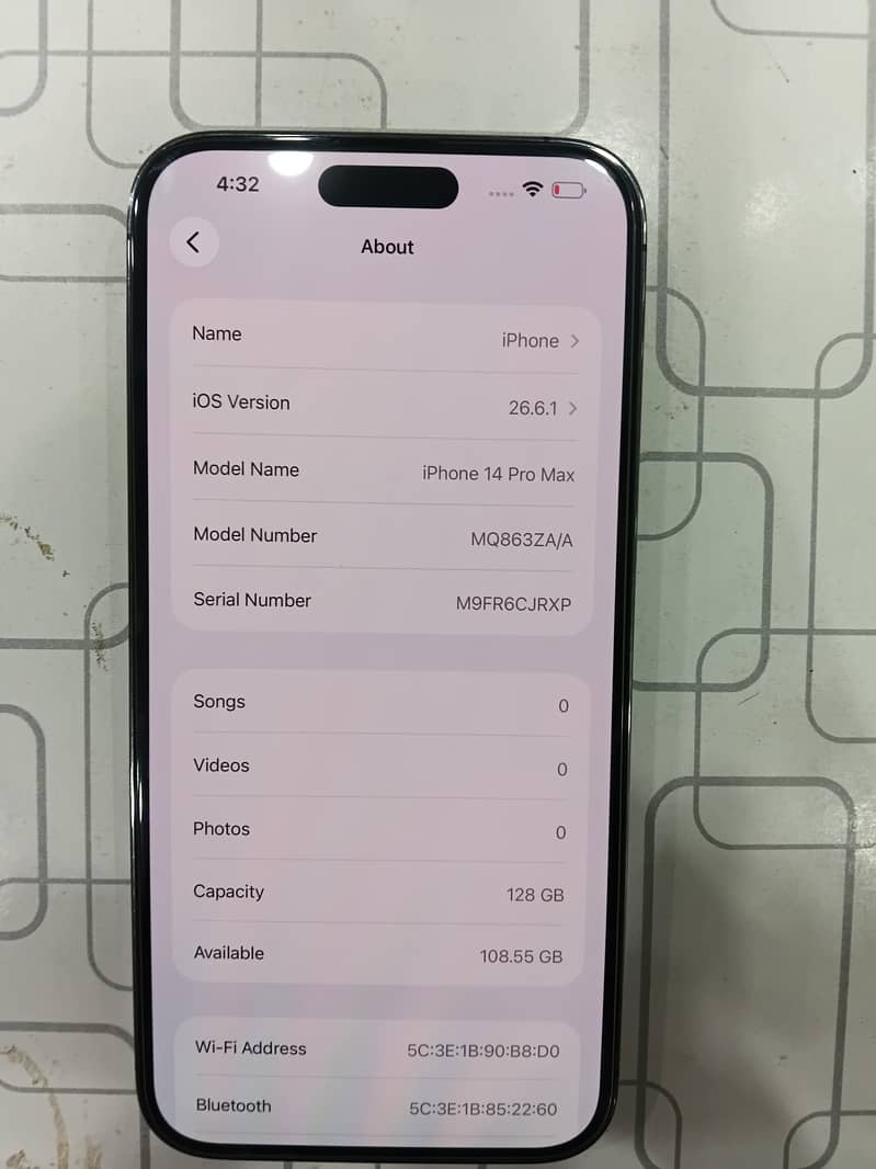 Apple iPhone 14 Pro Max 6