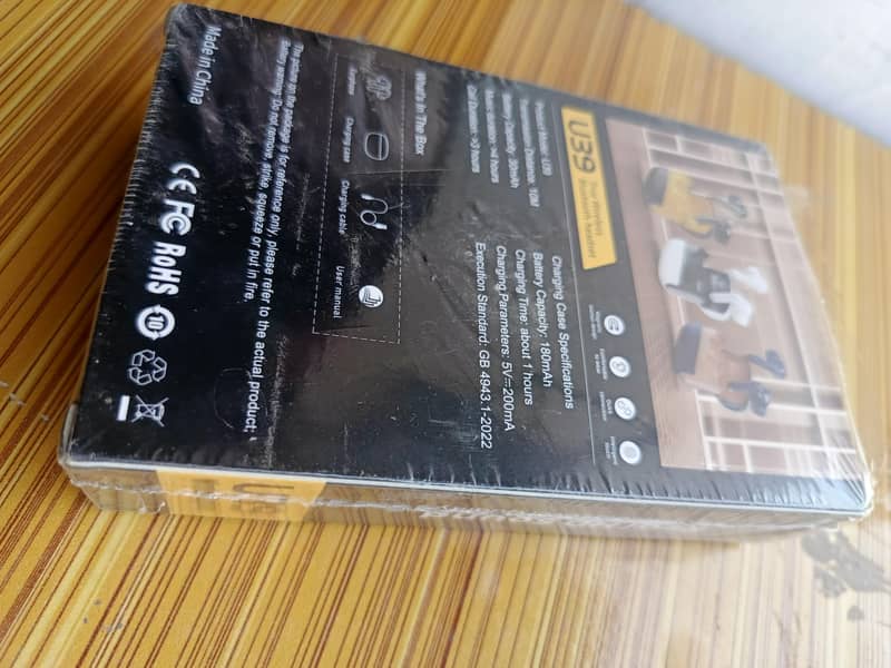 u39 earbuds 2