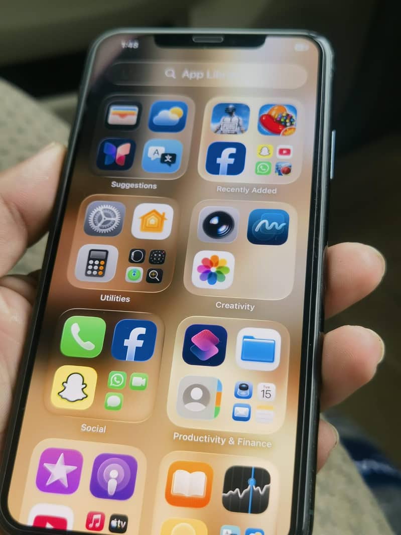 Apple iPhone 11 Pro Max 1