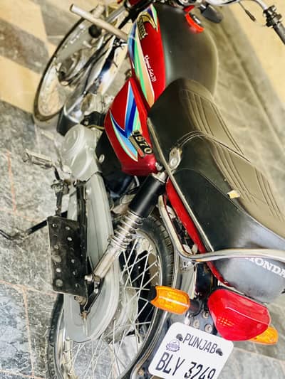 United 70 for sale 2015 model new condition