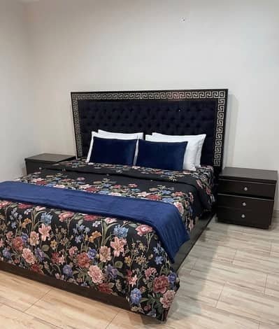 Complete Bedroom Set|Bed|Furniture Set|Bed set|Dressing table|Tables