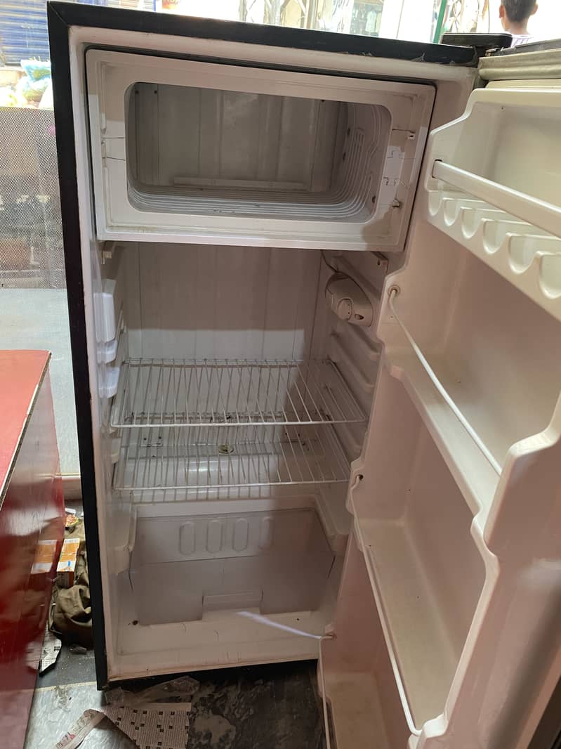 Dawlance freezer 2