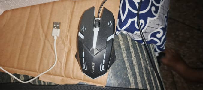 WITH WIRELESS WIFI USB SUPPLY HADMI RGB MOUSE GAMING RGB KEYBOARD