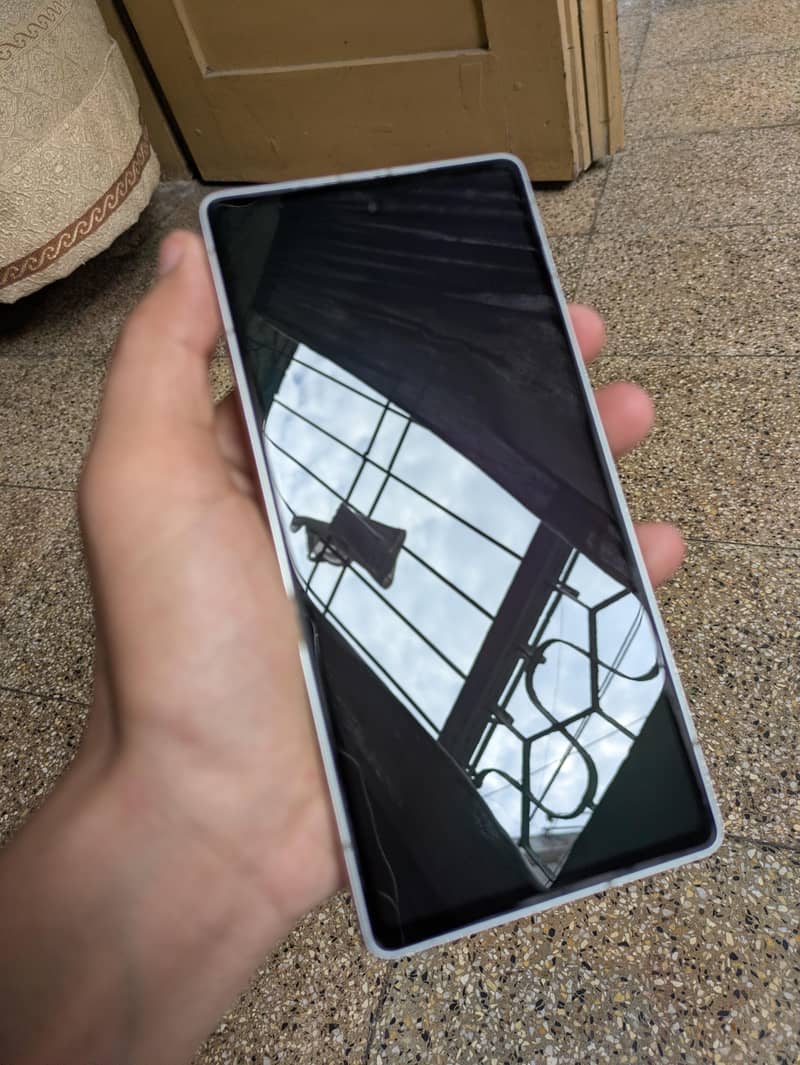 Google Pixel 7a 4