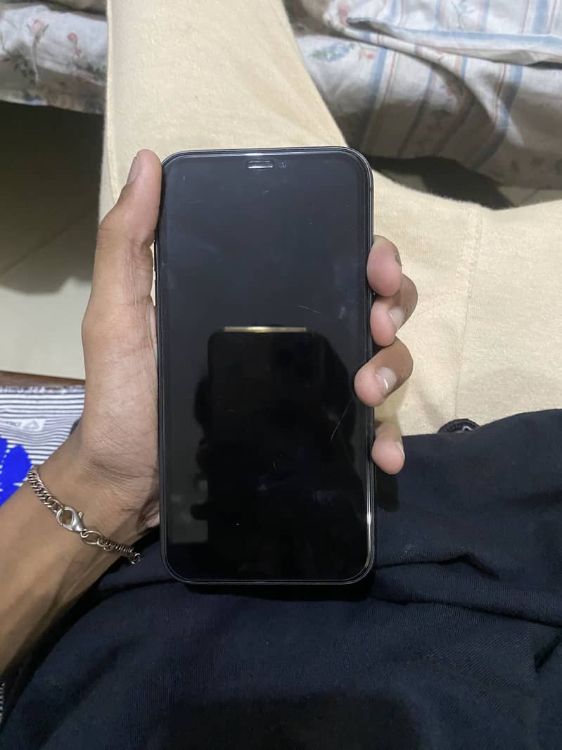 Apple iPhone 11 5