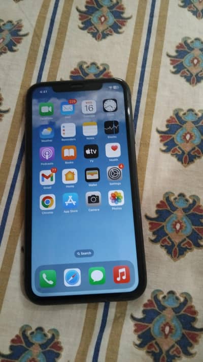 Apple iPhone 11