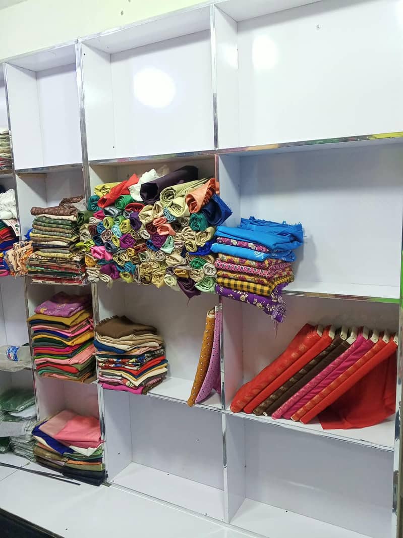 shop setting rack 1