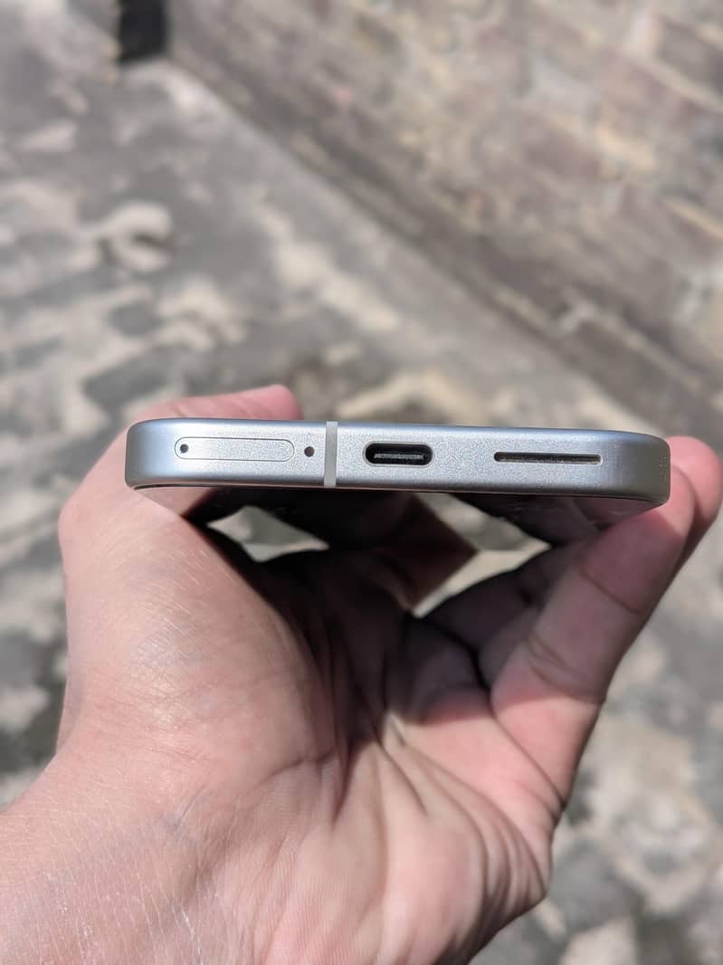 Google Pixel 9 3
