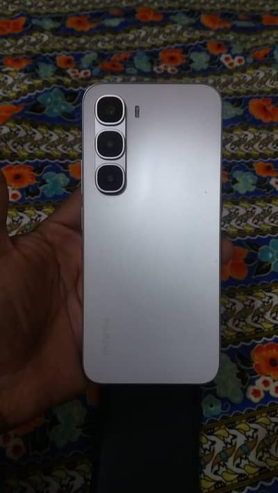 Infinix Hot 60 Pro 8+8/128 (in Warranty)