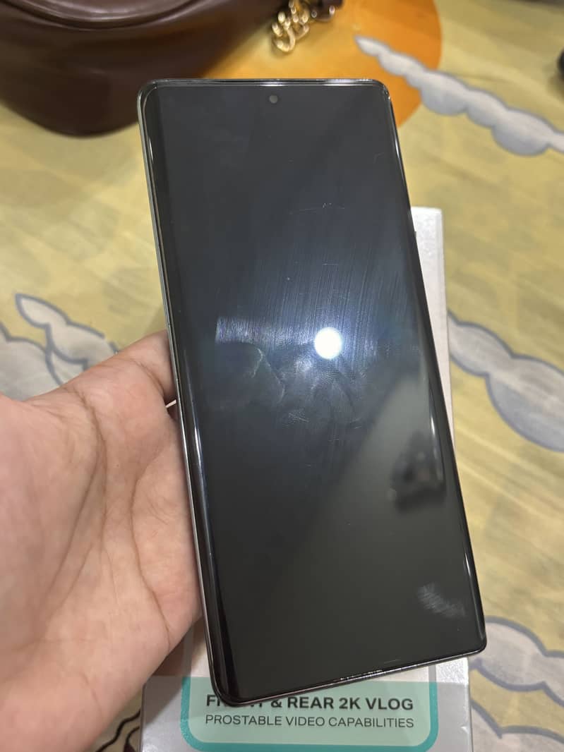 Infinix Zero 40 4