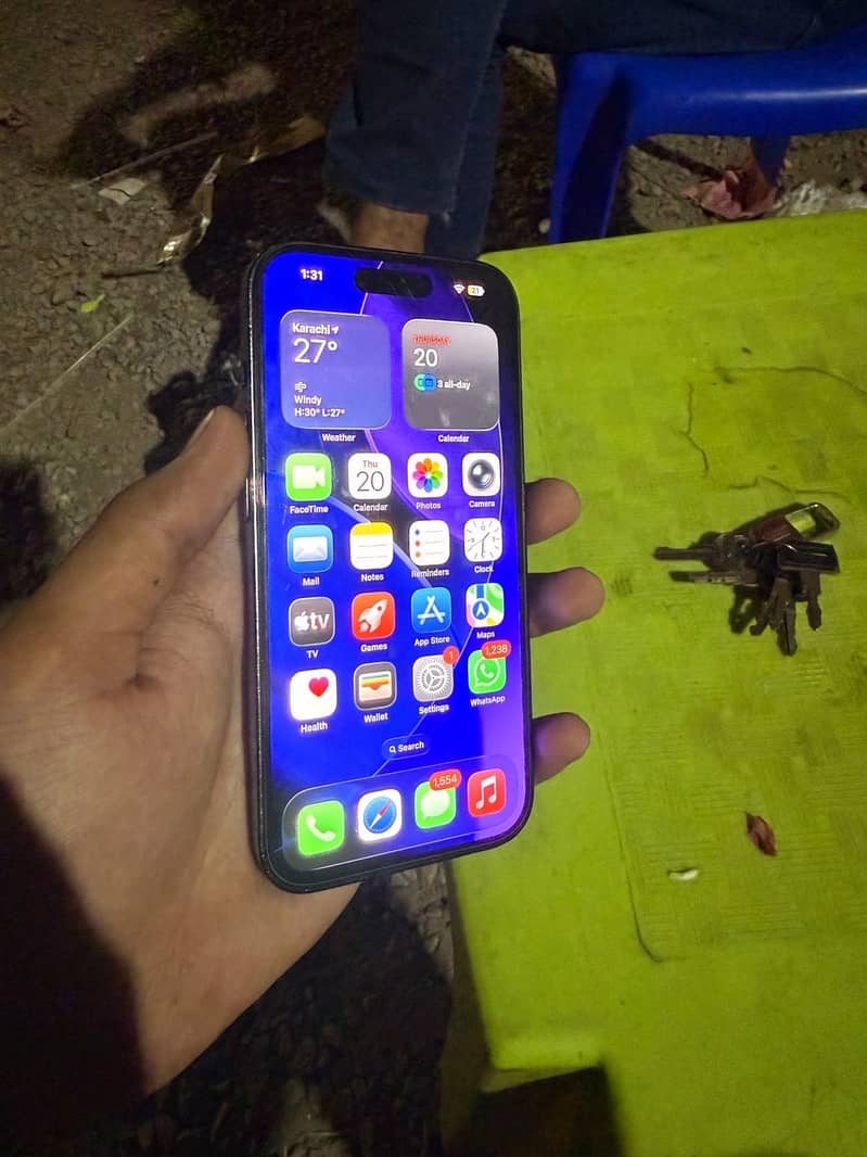 IPHONE 14 PRO 1