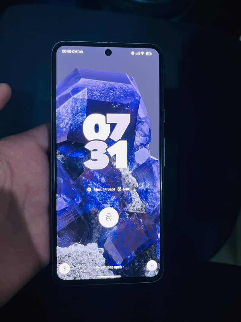 Google Pixel 8 5