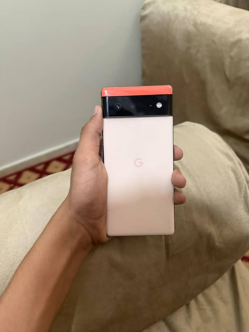 Google Pixel 6 4