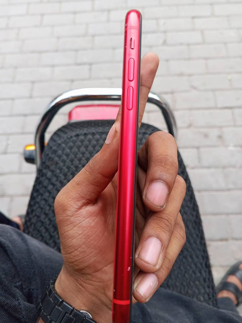 Apple iPhone 11 2