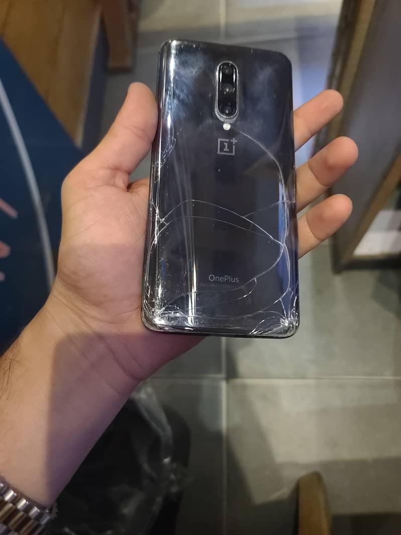 OnePlus 7 pro 8/256 1