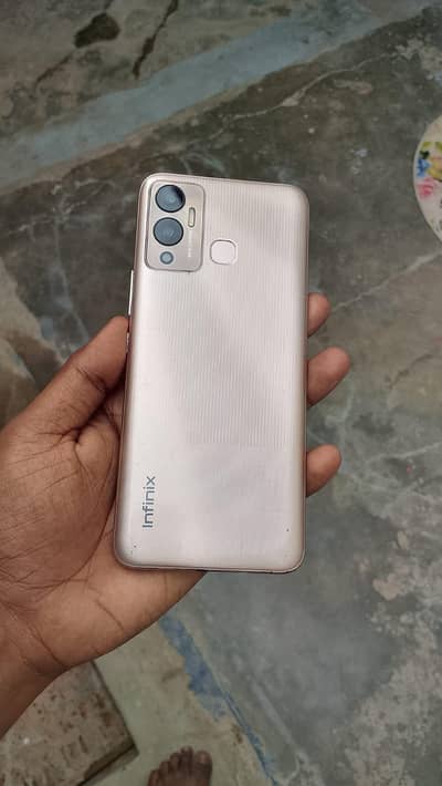 Infinix Hot 12 Play