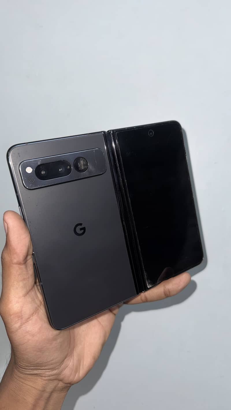 Google Pixel Fold 1