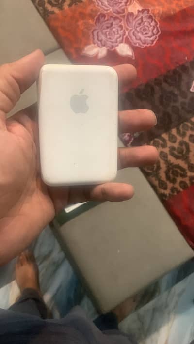 Apple iphone magsafe battery case