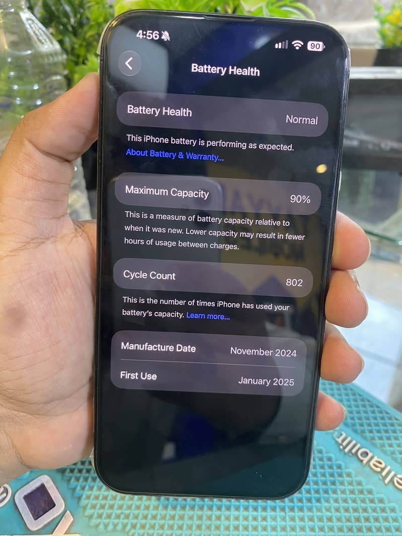 iphone 16 pro max 2