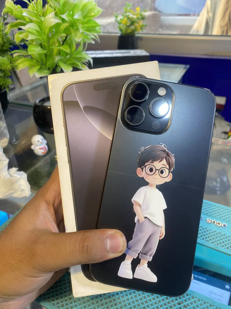 iphone 16 pro max 7