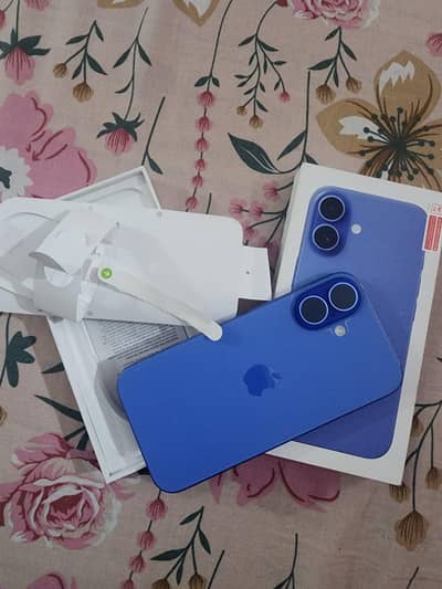 Apple iPhone 16