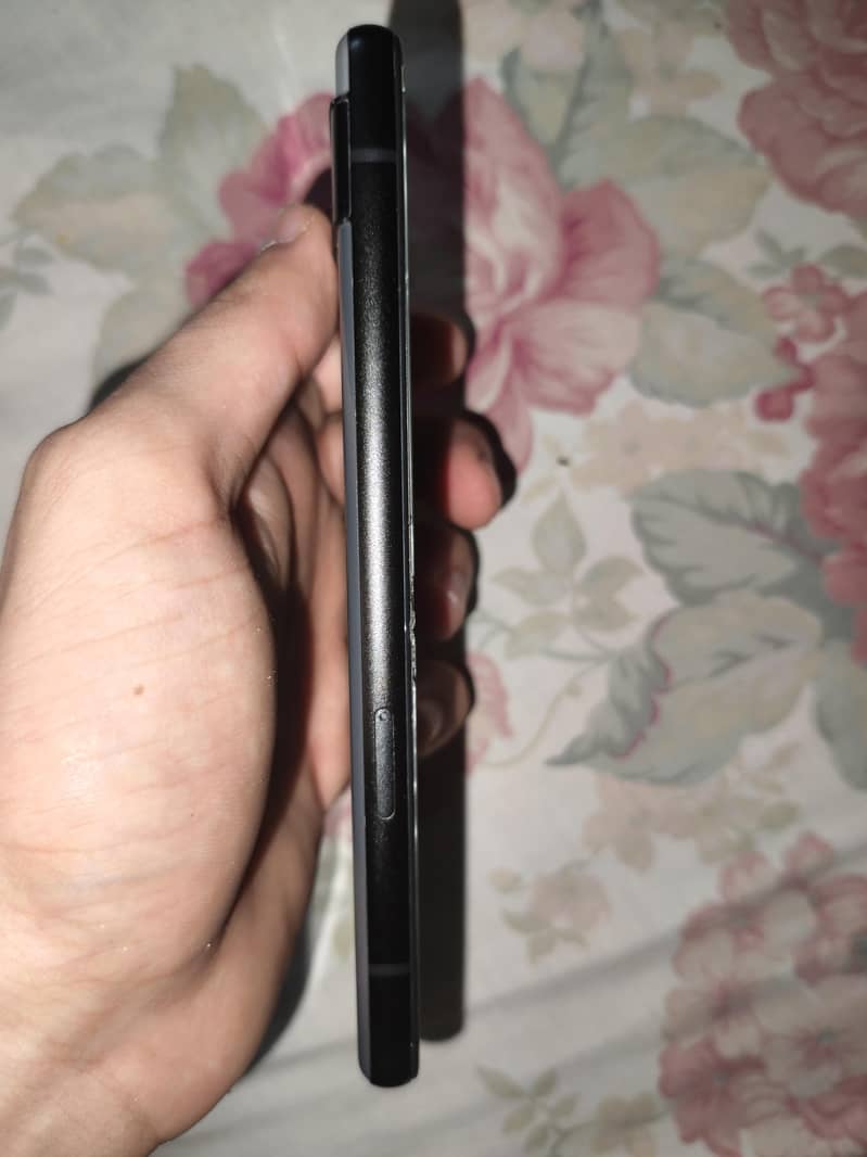 Google Pixel 6a 5