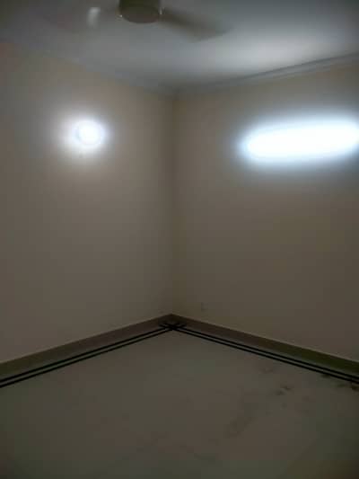 1 Kanal Upper Portion for Rent in Nespak D1 Ever Care Hospital