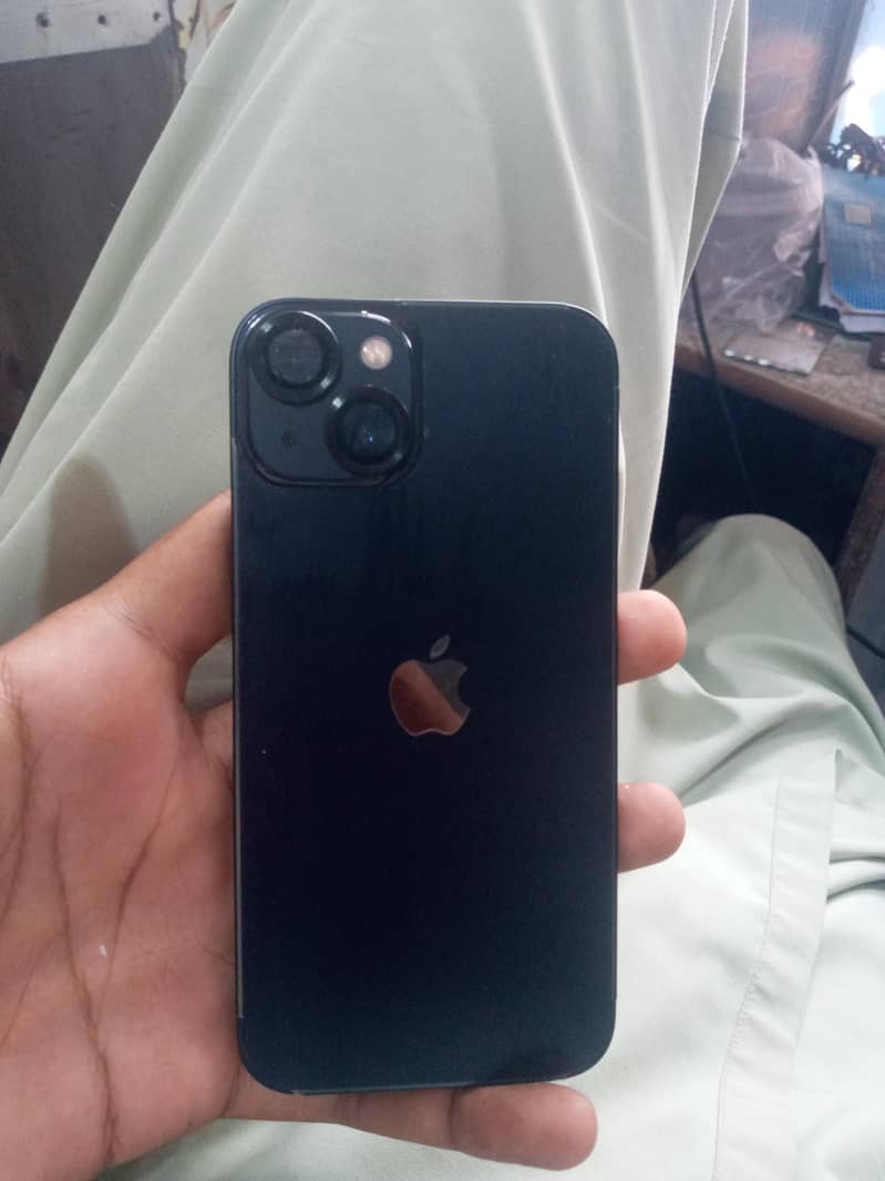 Apple iPhone 13 1