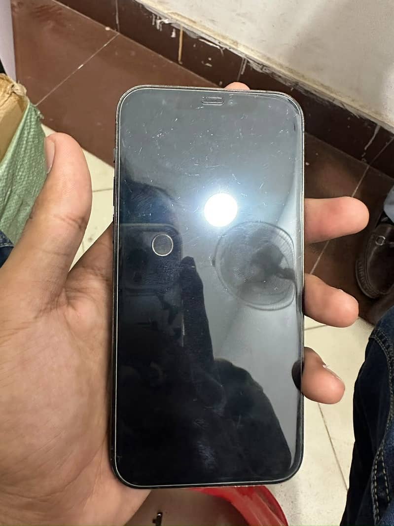 Apple iPhone 12 Pro 1