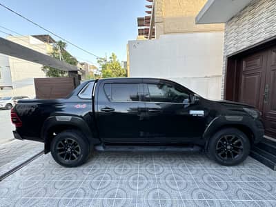 Toyota Hilux 2022