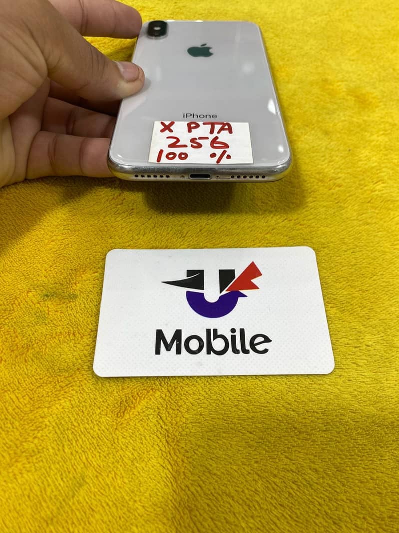 Apple iPhone x 4