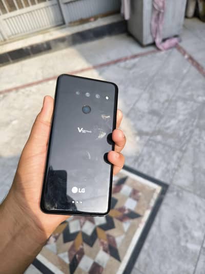LG V50 ThinQ