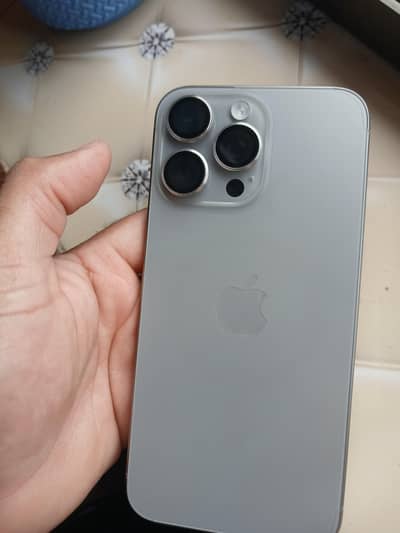 Apple iPhone 15 Pro Max 512 GB Titanium Color