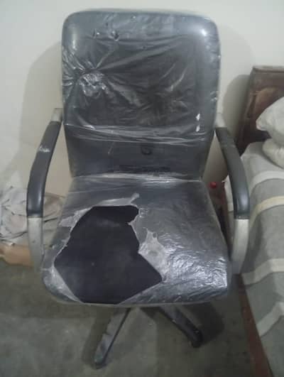 Office swing chair