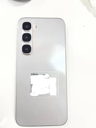Infinix Hot 60 Pro