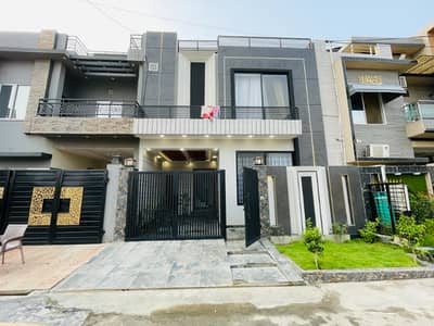 5 MARLA HOUSE FOR SALE IN BISMILLAH HOUSING SCHEME LAHORE