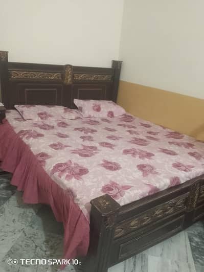 double bed with dressing table for sale