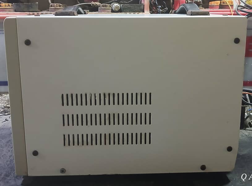 AC AUTOMATIC VOLTAGE REGULATOR SDR-5000 2