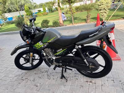 Yamaha ybr 125g