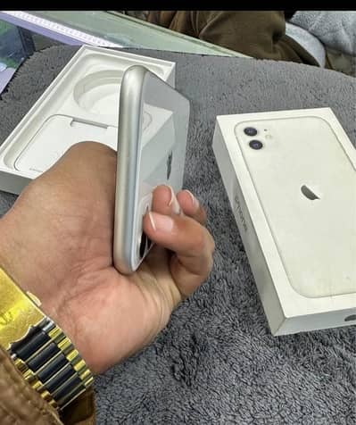 Apple iPhone 11 128 GB PTA approved
