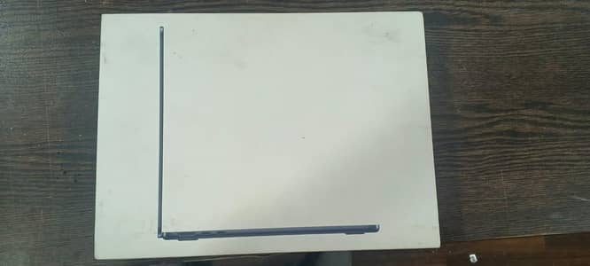 Apple MacBook Air 13-Inch 1TB – Brand New Box Pack